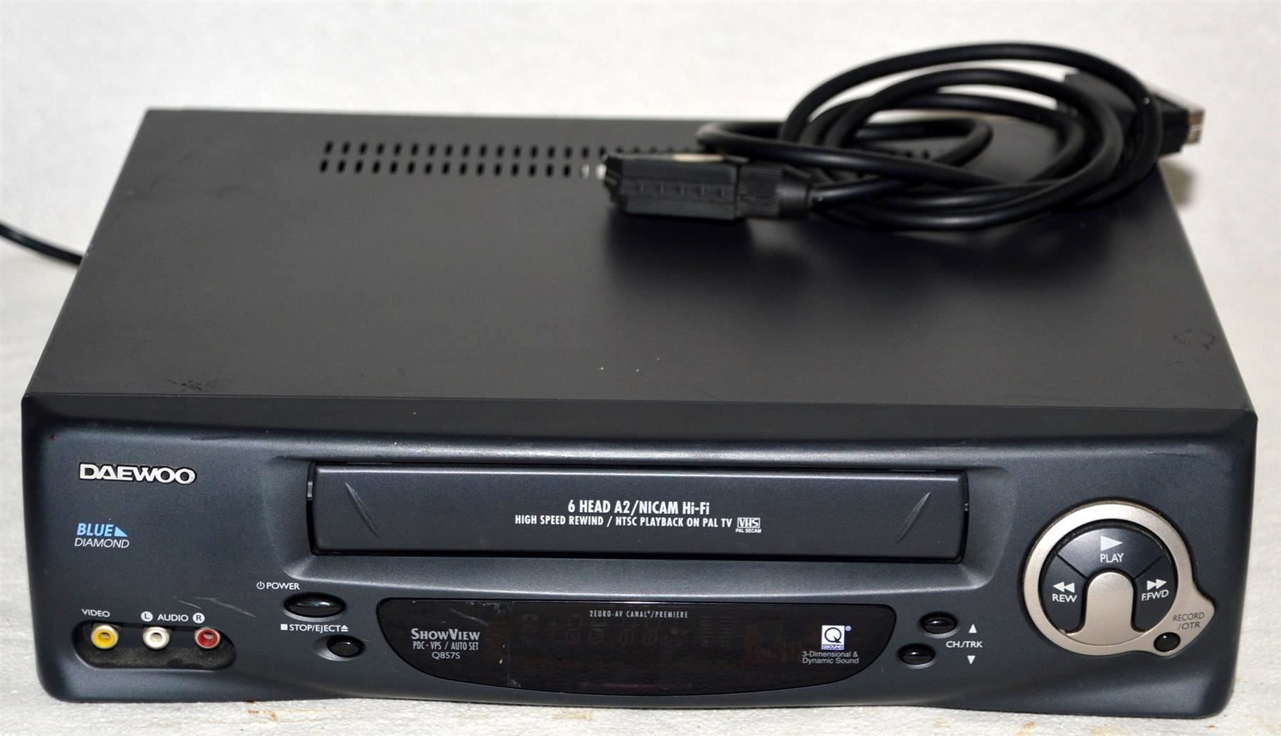 Registratori: Videorecorder / magnétoscope  VHS Daewoo ST843S – Usato da Collonges venduto da arashee