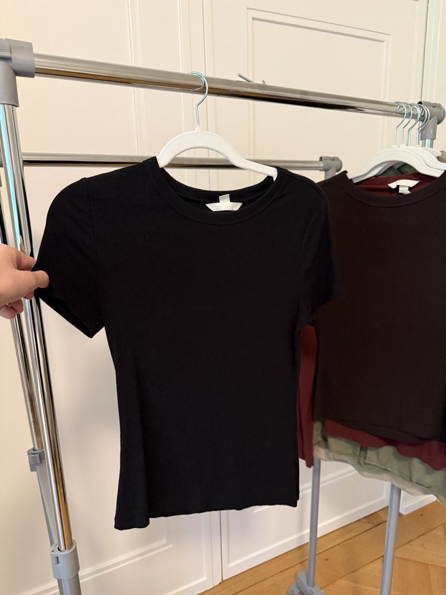 Collectif Mon Amour Lotti di vestiti: Kleiderpaket "Cool" – Usato da Zürich venduto da StudioCardin 1