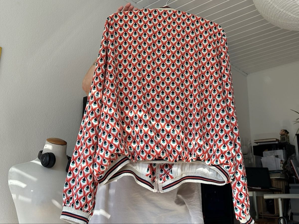 Jacken: Veste bomber A.Belle imprimée multicolore taille 44 – Neu (gemäss Beschreibung) aus Moutier von Happyvidedressing 2
