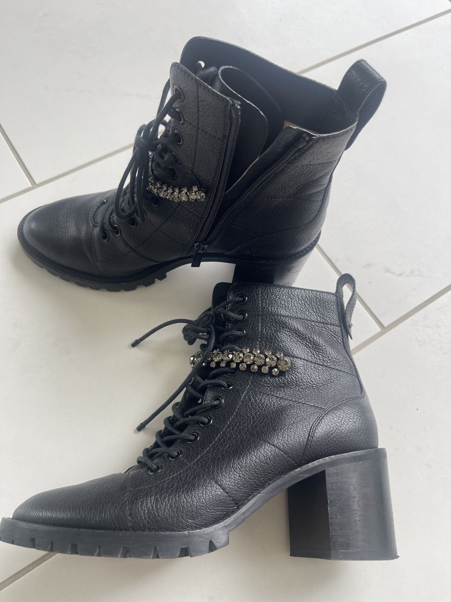 Jimmy Choo Scarpe da donna: Jimmy Choo Stiefeletten Gr. 39 – Usato da Küsnacht ZH venduto da divarocci