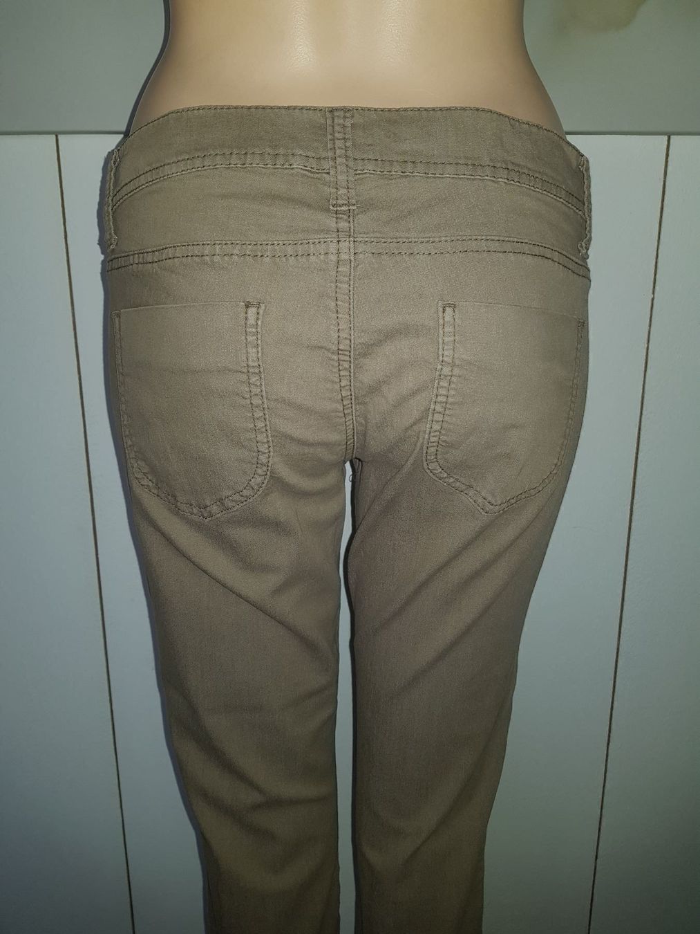 Benetton Jeans: BENETTON Jegging taille / Grosse W 32 – Usato da Cossonay-ville venduto da Super-Price-Quality 7