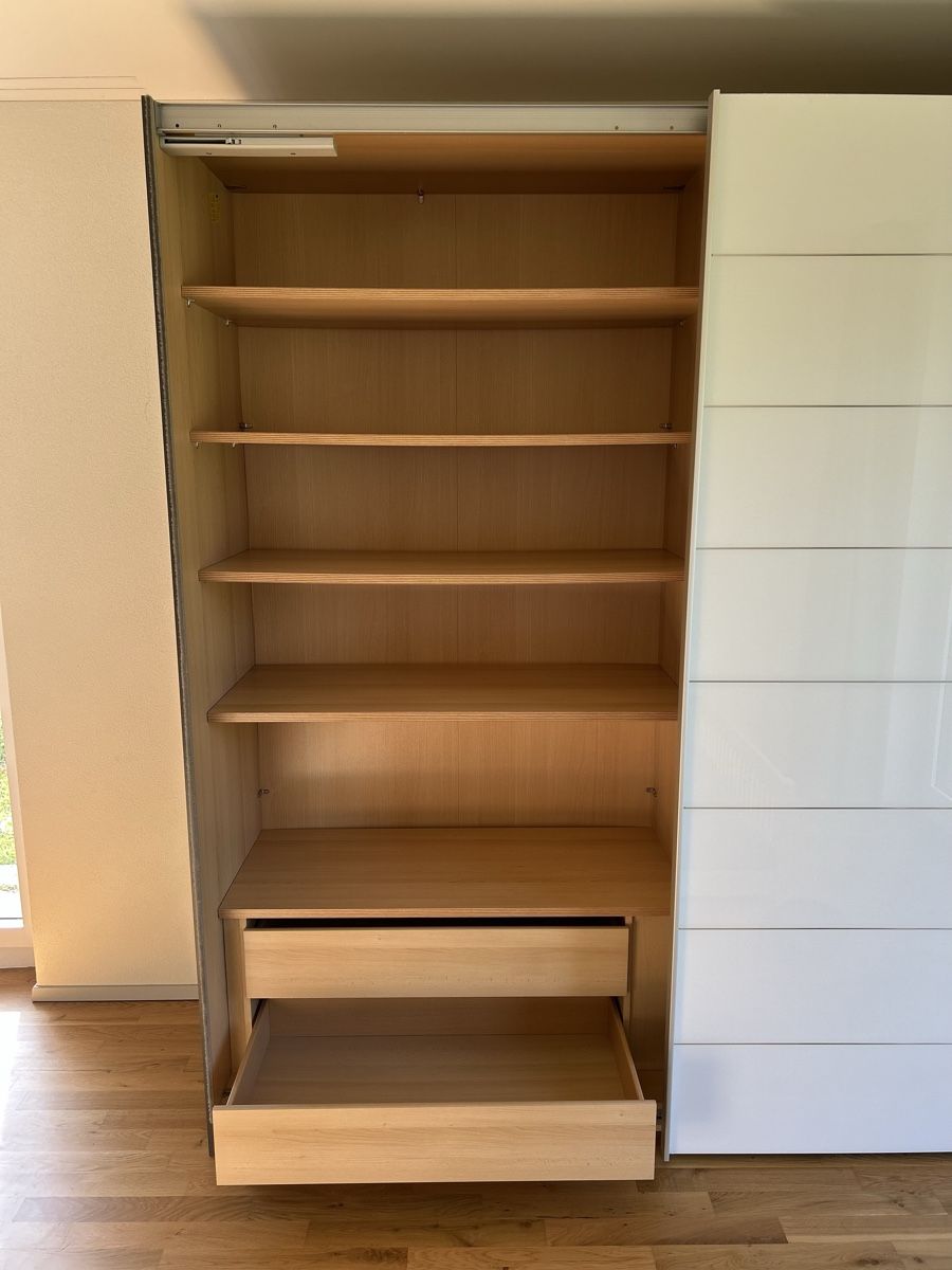 Schränke: Kleiderschrank – Gebraucht aus Ennenda von jan_khn6 1