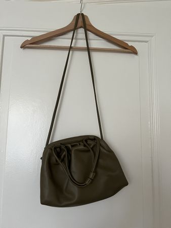 Umhängetasche Olive