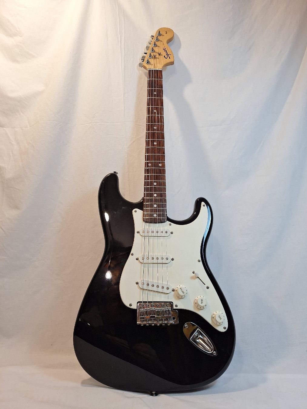 Squier Instruments de musique: Squier Affinity Stratocaster 1999  schwarz – D'occasion à Basel par jcb_bw2t 1
