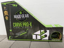 Trottinette freestyle Madd Gear Carve Pro X, noir-vert