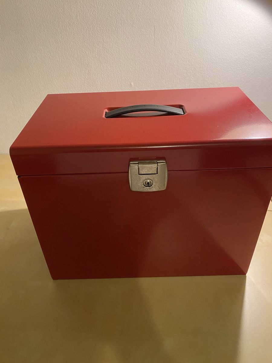 Altro in Decorazioni & Accessori: Boîte en métal rouge – Usato da Gland venduto da Steph1233