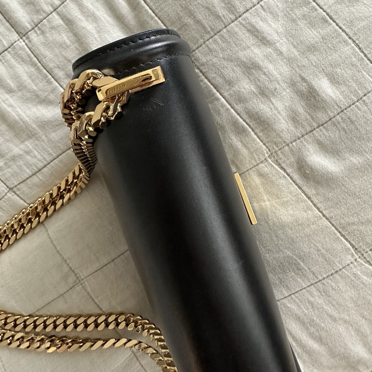 Burberry Taschen für Damen: Burberry Mini Leder Tb Tasche – Neu (gemäss Beschreibung) aus Zürich von Nomase10. 6