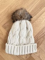 Warme Wintermütze Pelzbommel beige Gr. M