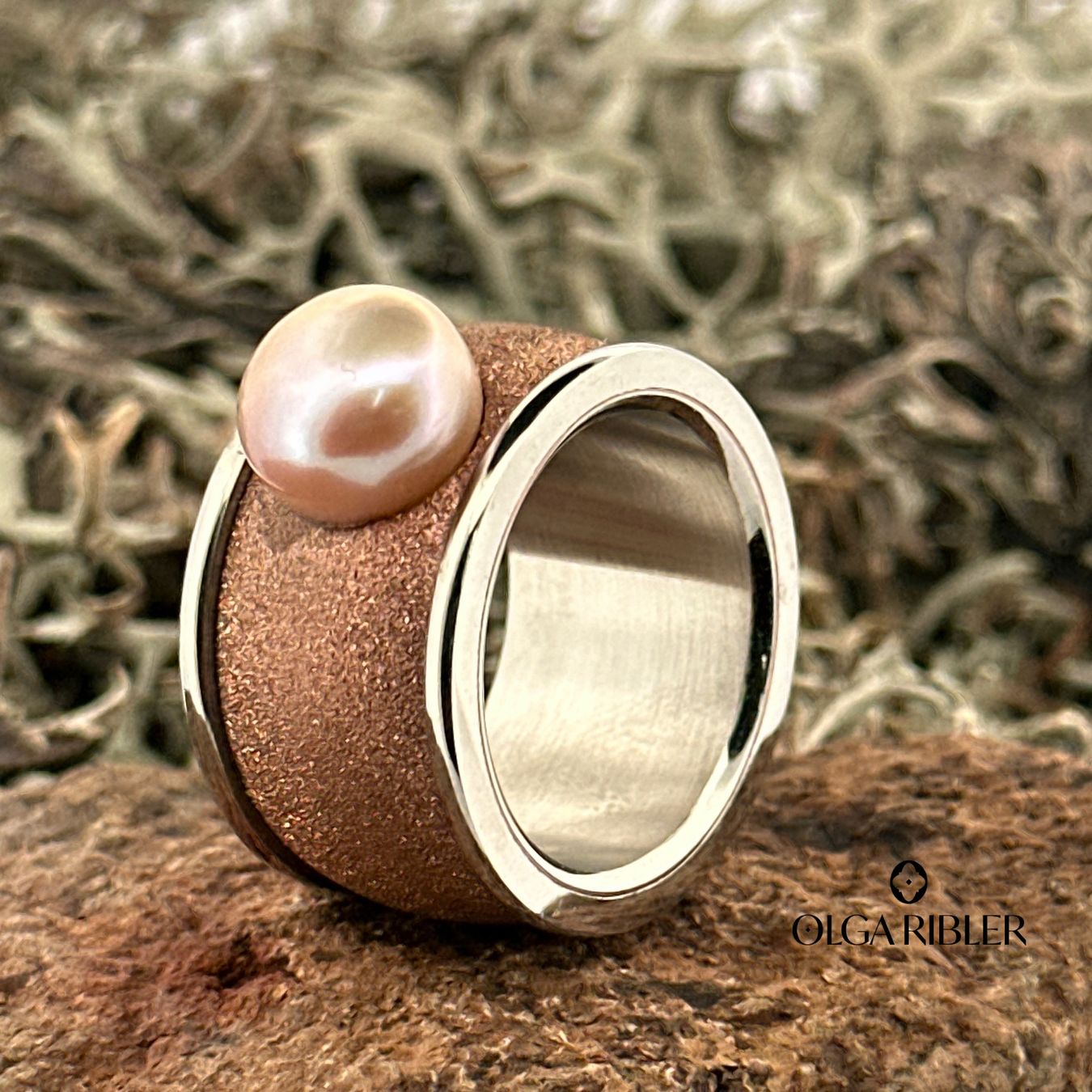 Olga Ribler Anelli: Edelstahlring mit Perle, Gr. 58 – Nuovo (secondo la descrizione) da Luzern venduto da MonikaS03 2
