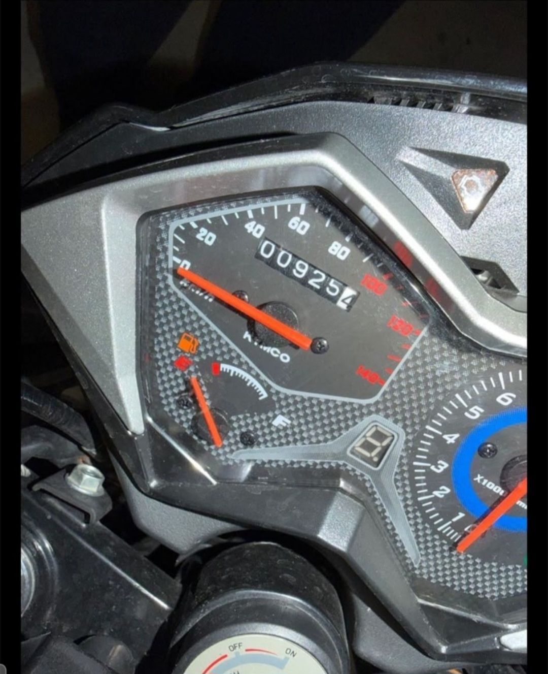 Kymco Strada: Motorrad KYMCO Visar 125 – Usato da Brienz BE venduto da Beo1970 3