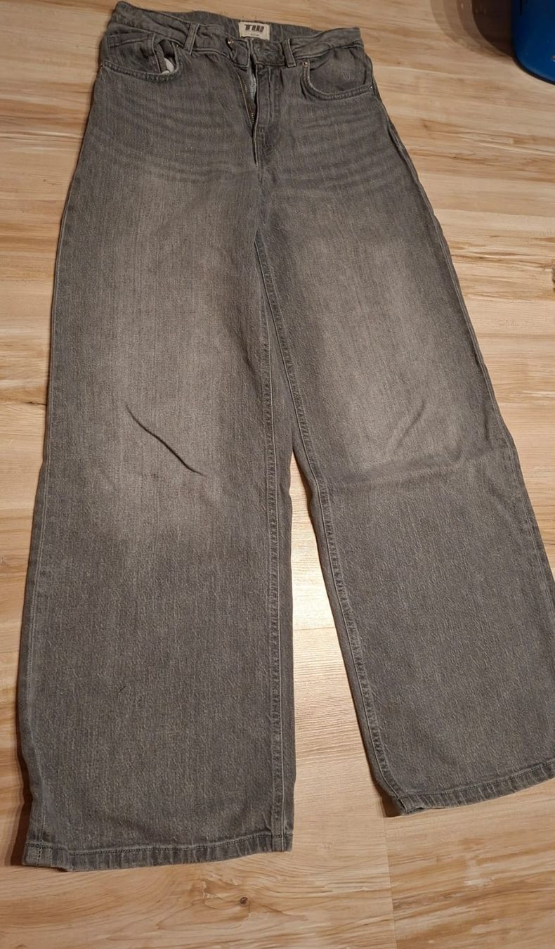 Jeans: 3 x Damen Jeans – Gebraucht aus Staufen von jer_h65b 9