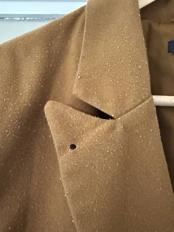 Giacche: Brauner Oversized Blazer Grösse L. doppelte Knopfreihe – Usato da Basel venduto da zukk_ 1