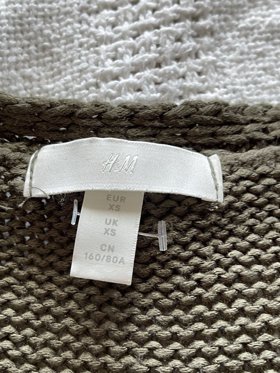 H&M Maglioni & Felpe: Grüner Knit-Pulli Grunge – Usato da Gondiswil venduto da lor_2rkz 2