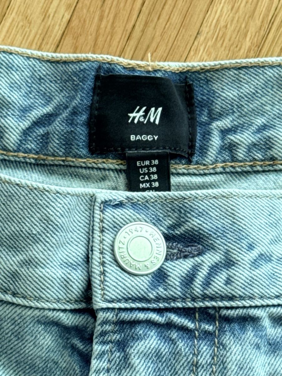 H&M Jeans: Shorts H&M Baggy neuf – Neu und originalverpackt aus Monthey von sen_6ckr 2