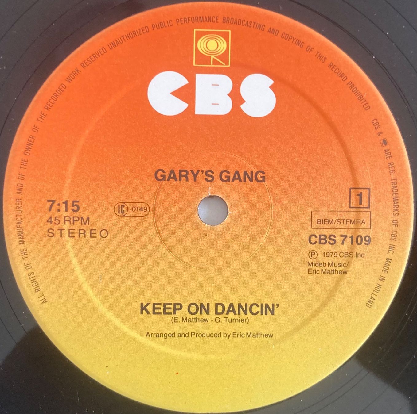 Dischi in vinile: GARY'S GANG - KEEP ON DANCIN' – Usato da Poliez-Pittet venduto da Newtown-Records 2