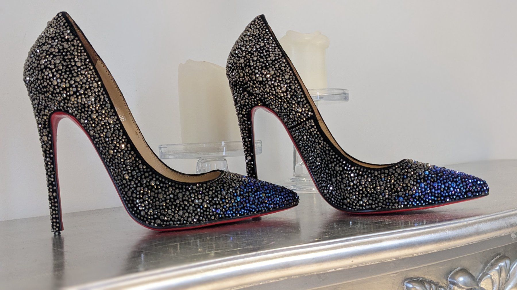 Scarpe da donna: Sehr elegante Schuhe. – Nuovo (secondo la descrizione) da Winterthur venduto da losa_p966