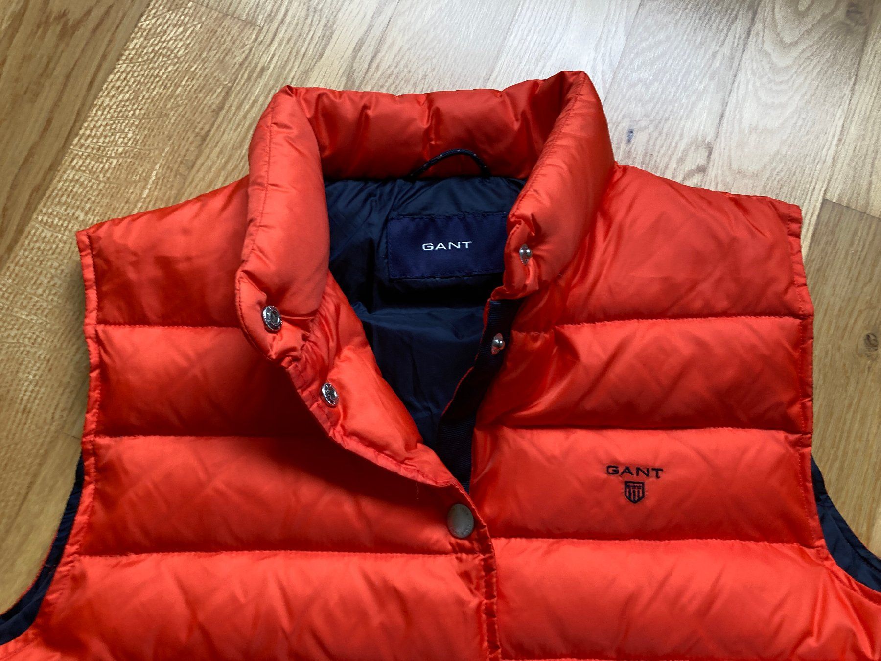 Gant Gilet & Giacche senza maniche: Leichte Weste von GANT - Topzustand! – Usato da Zürich venduto da mai_ygy8 2
