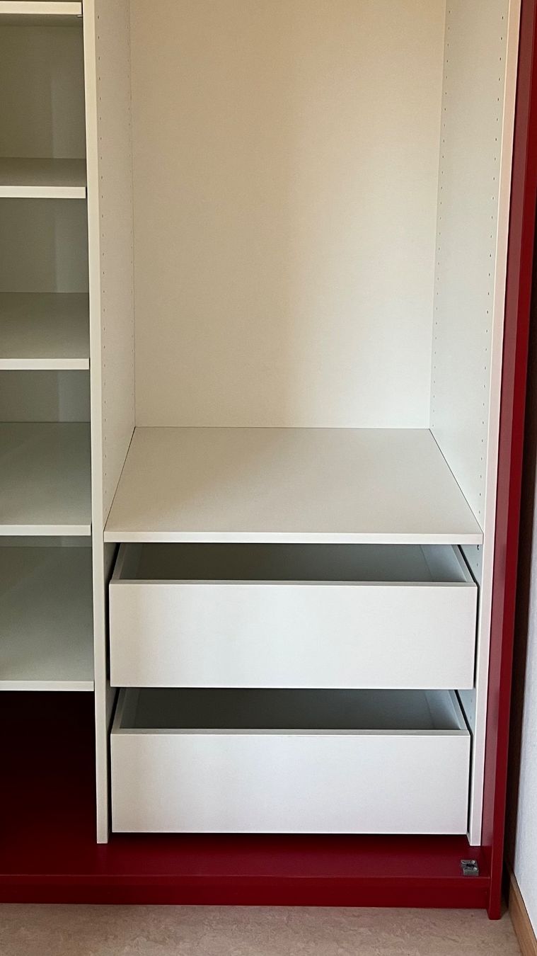 Armadi: Schreiner Kleiderschrank – Nuovo (secondo la descrizione) da Zürich venduto da Mel_Meli 3