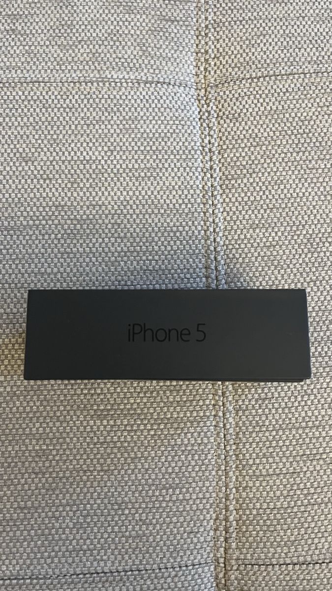 Apple Telefoni cellulari / Smartphones: iPhone 5 - Mit Originalverpackung – Difettoso da Windisch venduto da Watterson 1