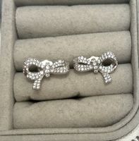 Boucles d oreilles neuves