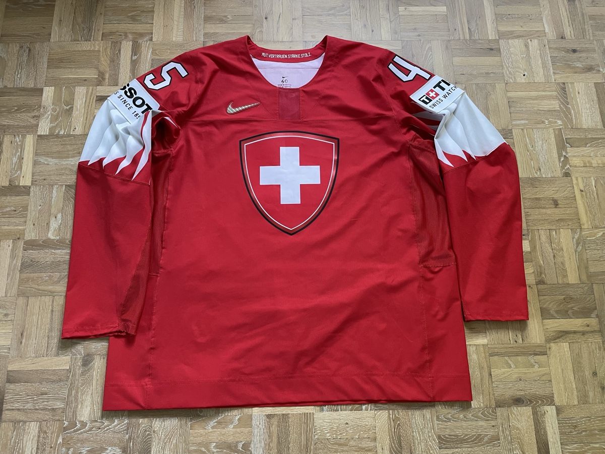 Nike Maillots de corps & Pantalons: IIHF Trikot Michael Fora – Neuf (Voir description) à Flüelen par Samuel055