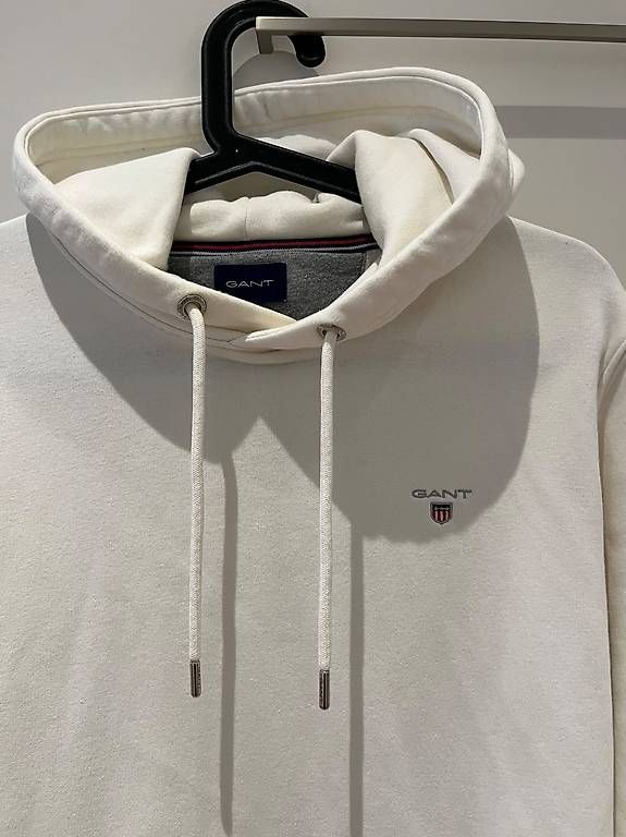 Gant Pullover & Sweatshirts: Gant Sweatshirt weiss – Gebraucht aus Sursee von dok_bz9b 1