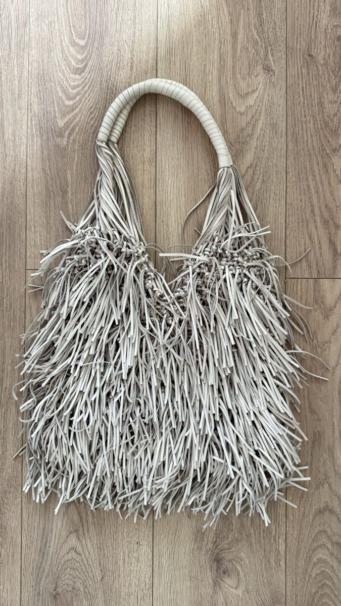 Massimo Dutti Sacs femmes: Exklusive Massimo Dutti Tasche aus echtem Nappaleder – Neuf (Voir description) à Schaffhausen par R_Muzh 2