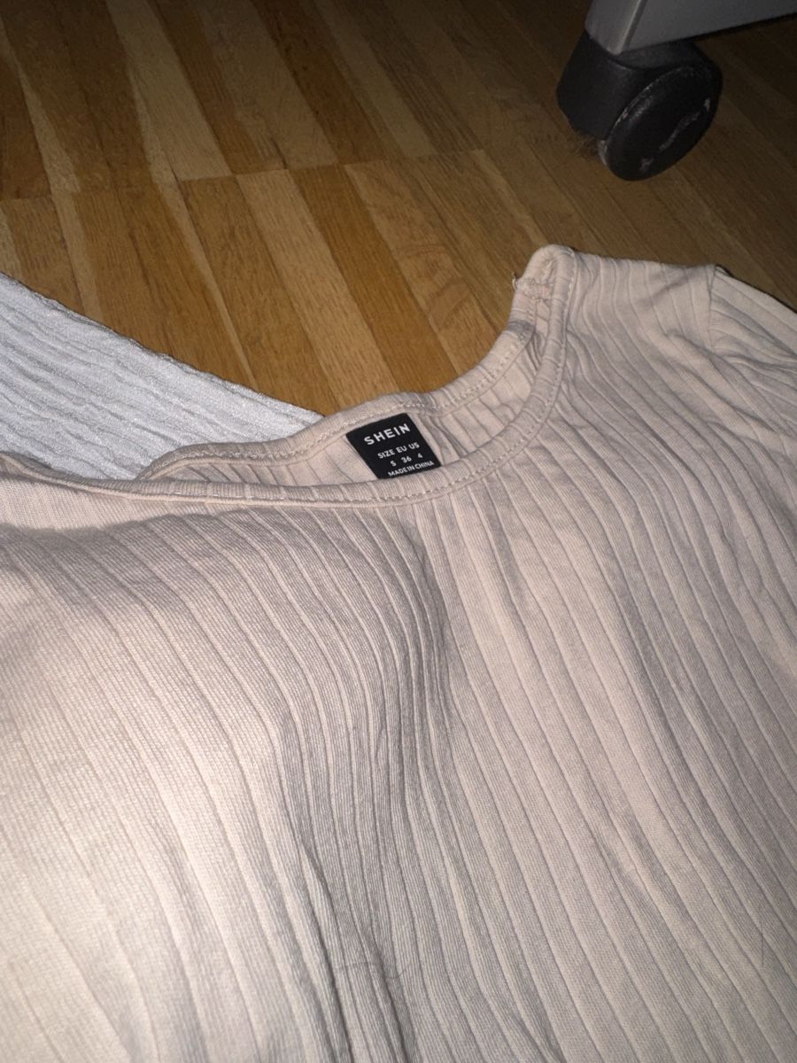 Shein T-shirt: T-Shirt Set – Nuovo (secondo la descrizione) da egerkingen venduto da cin_vqn7 2
