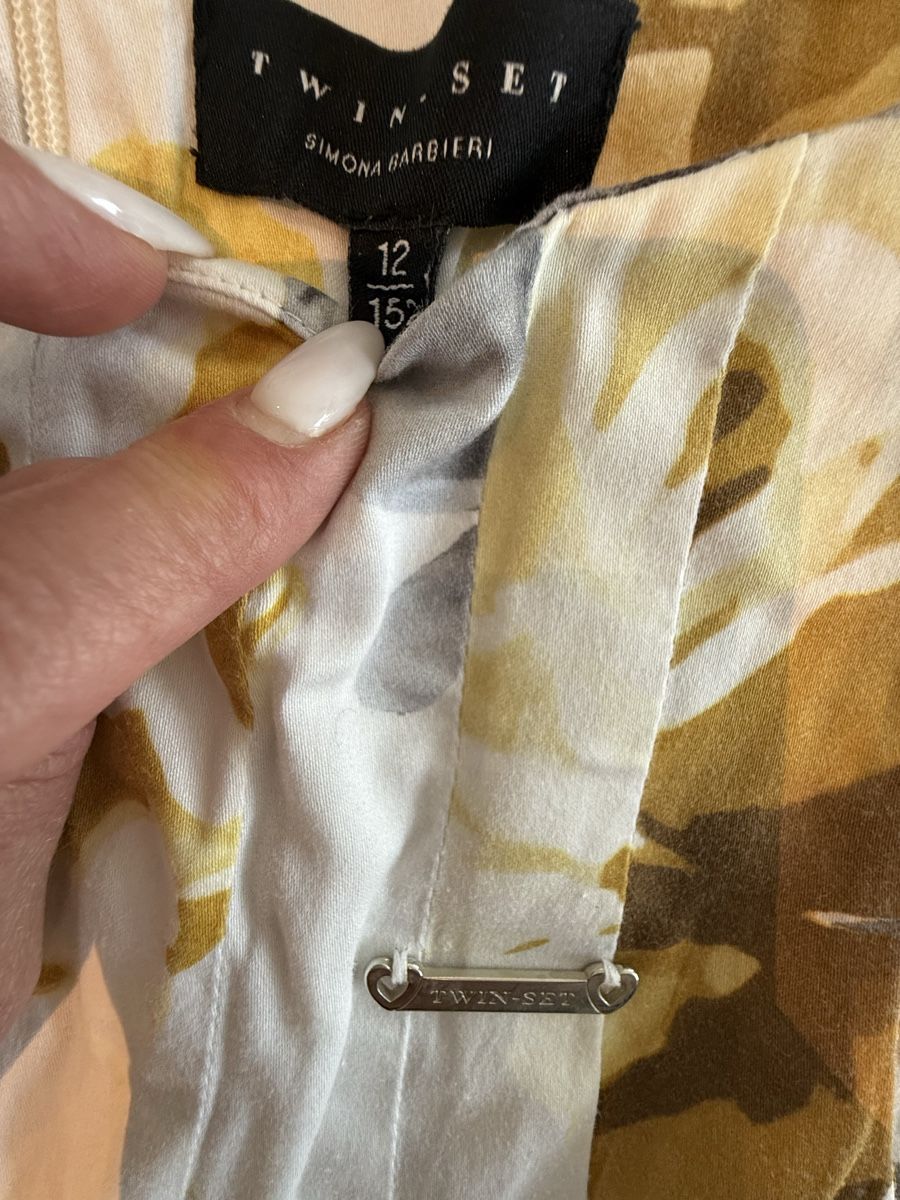 Twin-set Simona Barbieri Kleider & Röcke: Twin Set Kleid,Blumenmuster, Sommerlich & leicht – Neu (gemäss Beschreibung) aus Meilen von Dievondort 1