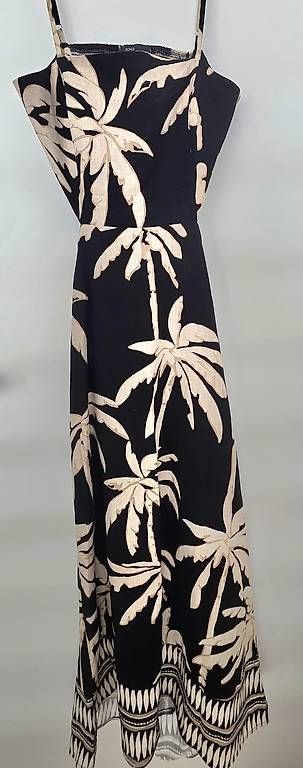 Kleider: robe – Gebraucht aus Bernex von yfw_xj2z