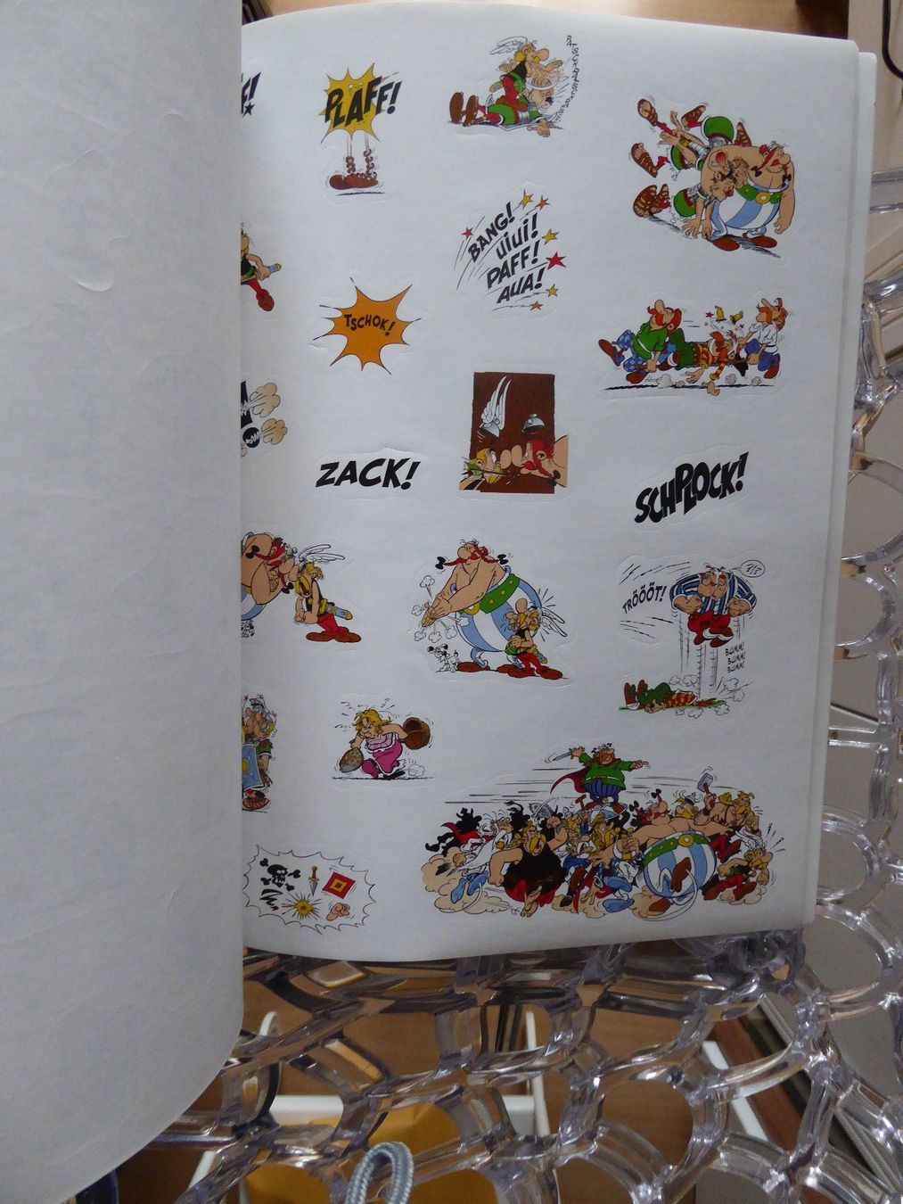 Fumetti: ASTERIX das grosse Stickerbuch – Nuovo (secondo la descrizione) da Gossau SG venduto da tenerife11 5