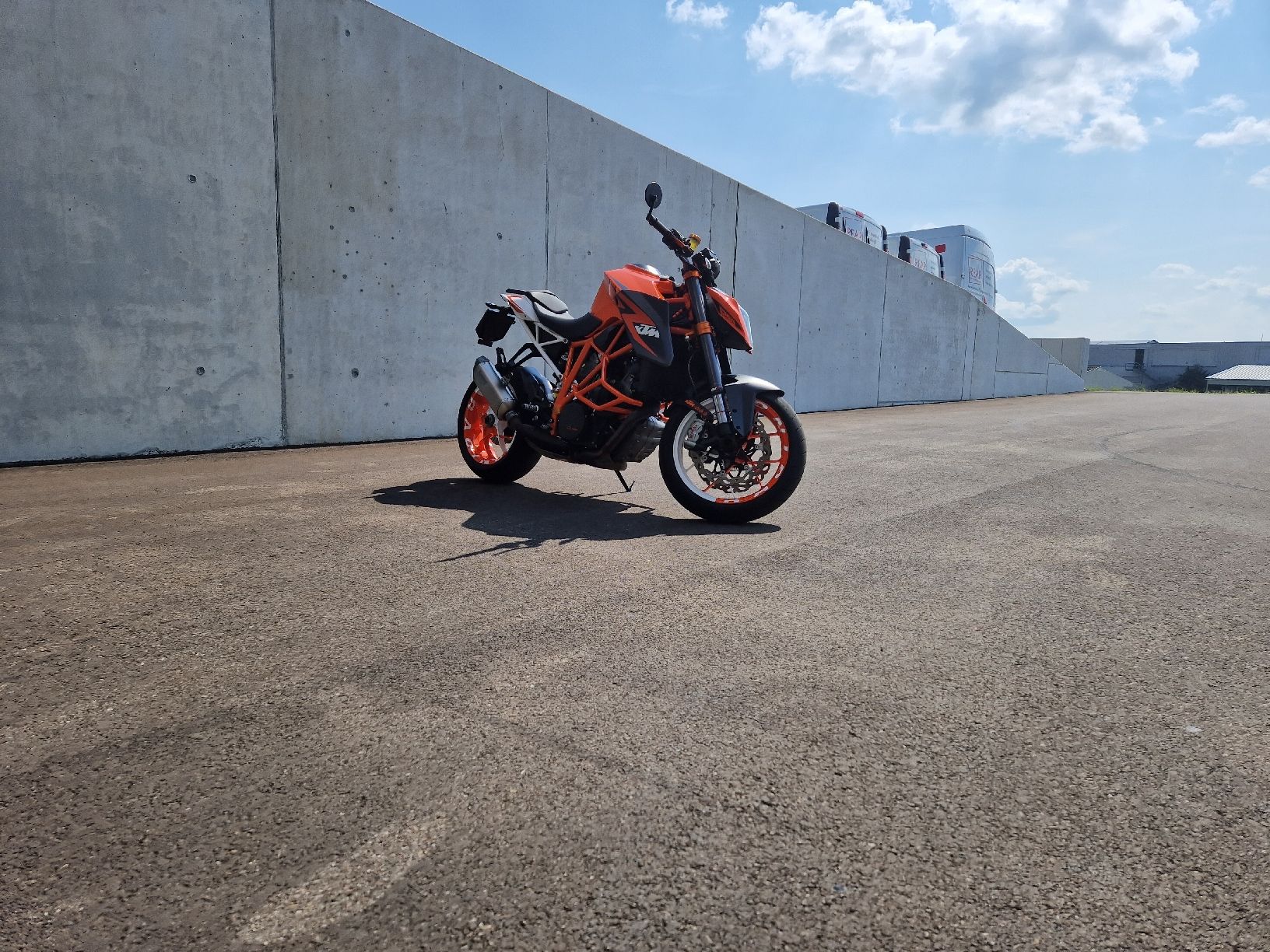 KTM Strada: KTM Duke 1290R ab MFK – Usato da Niederrohrdorf venduto da wernerei 2