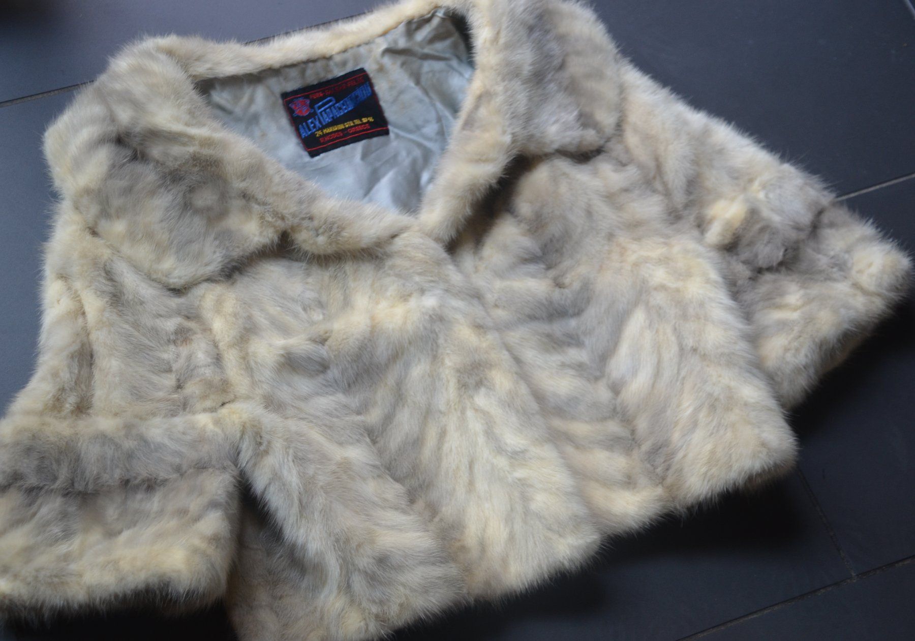 Giacche: Nerzpelzjacke / veste en fourrure de vison – Usato da Collonges venduto da arashee 2