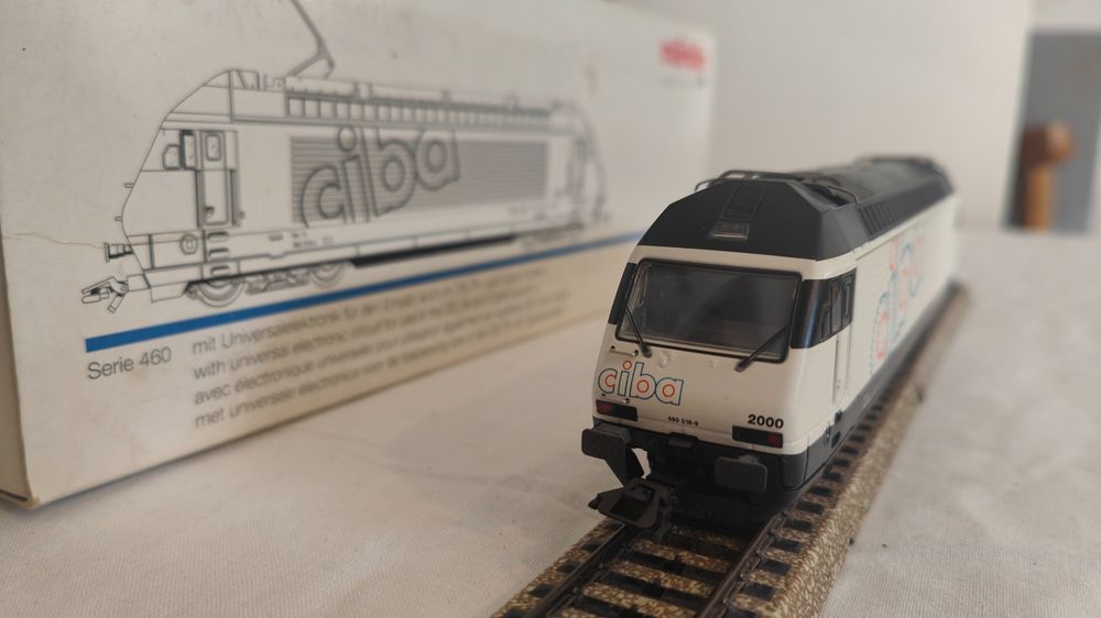 Märklin Modelleisenbahnen: Märklin 3450, Re 460 "Ciba", Delta – Gebraucht aus Thun von bis_mg82 2