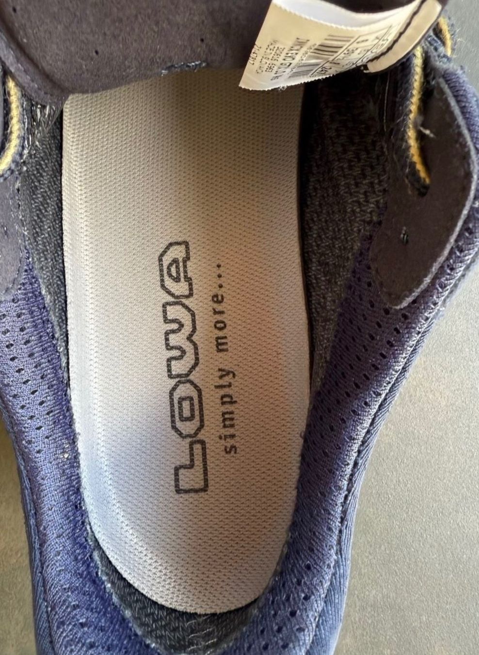Lowa Scarpe da donna: Trekkingschuhe Lowa Gotetex – Usato da Luzern venduto da Tandem8 3