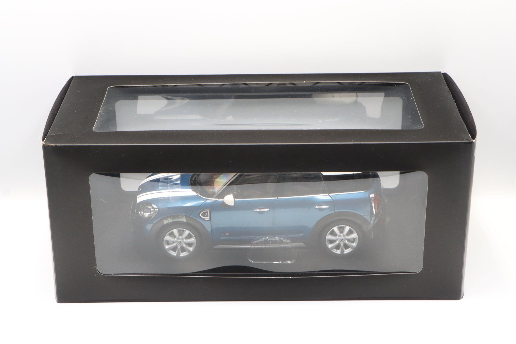 Cooper Modellautos: Mini Cooper S Countryman 2017 1:18 Norev – Neu und originalverpackt aus Bühl b.Aarberg von modelldiecast 1