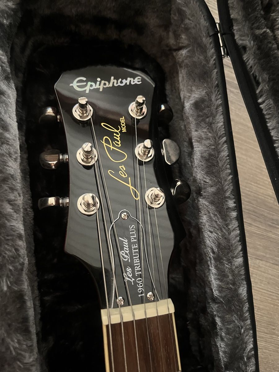 Epiphone Instruments de musique: Epiphone Les Paul Tribute Plus Cherry Sunburst – D'occasion à Thun par dae_7vbs 2