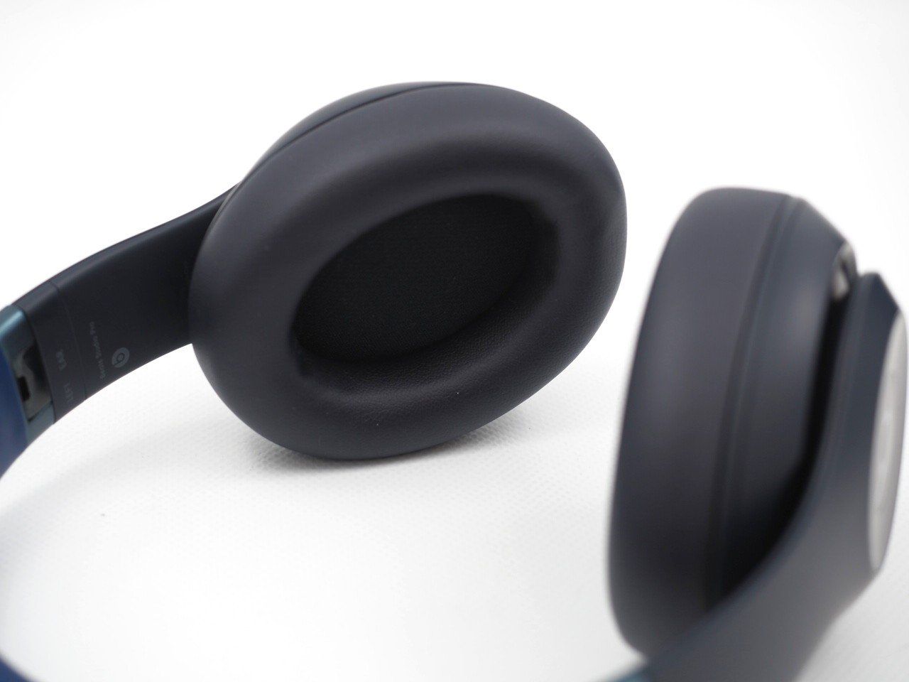 Casques audio: BEATS Studio Pro Bluetooth Kopfhörer (26072914) – D'occasion à Zürich par fundsachenverkauf 4