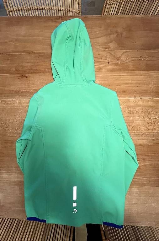 Vestes & Manteaux: SOFTSHELLJACKE GR 116 – D'occasion à Cham par carmen1985 1