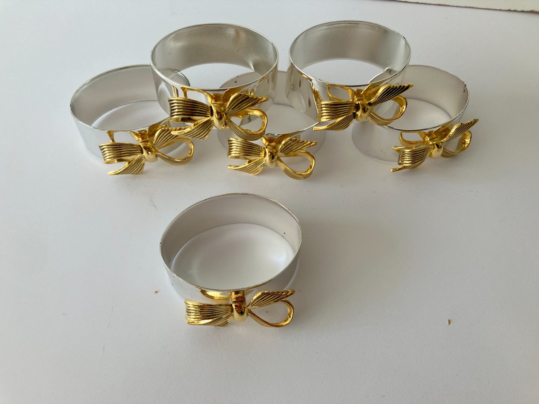 Sonstige Dekorationen & Accessoires: 6 edle Serviettenringe – Gebraucht aus Basel von djwwpp 1