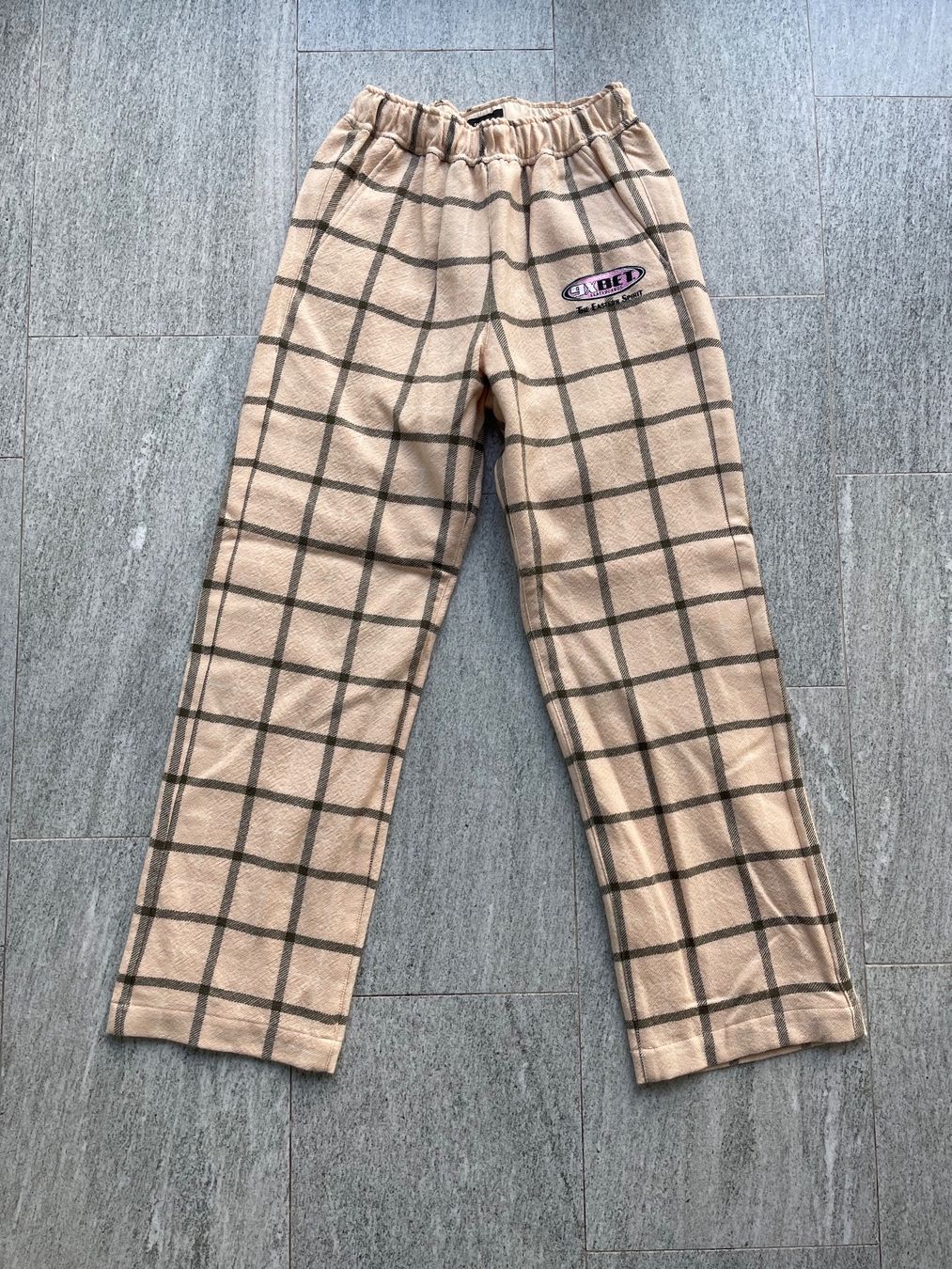 Pantaloni: Coole Trainerhose mit lässigem Schnitt – Nuovo (secondo la descrizione) da Zürich venduto da sandro_colombini