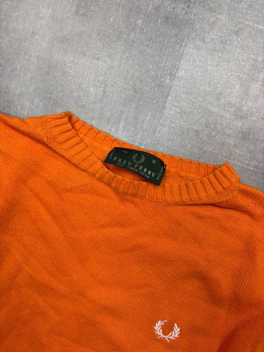 Fred Perry Maglioni & Felpe: Fred Perry Sweater Orange - Grösse S – Nuovo (secondo la descrizione) da Werdenberg venduto da hase.vintage 2