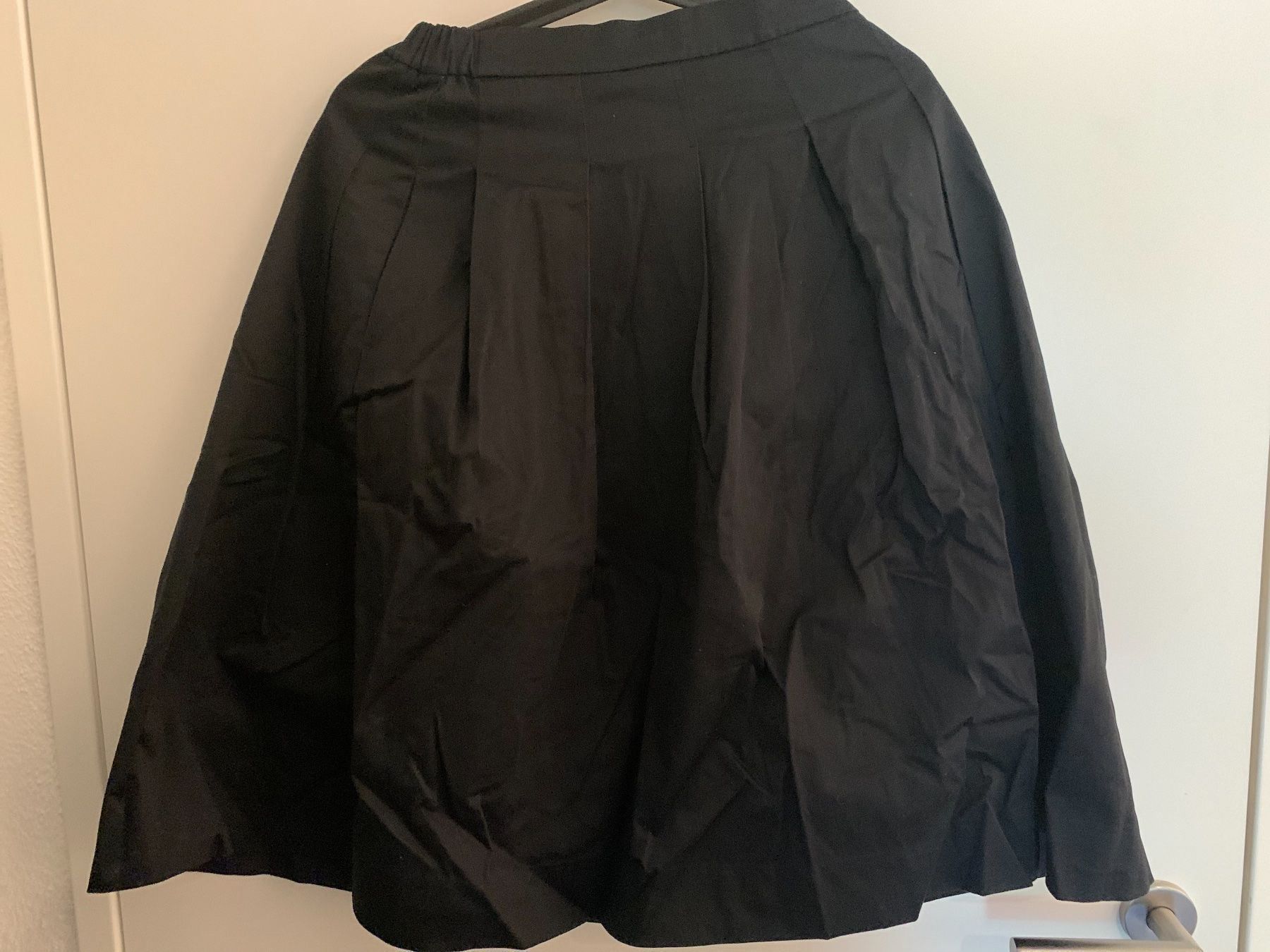 Gonne: NEW Dark navy Business skirt – Usato da Zürich venduto da Alpen209 1