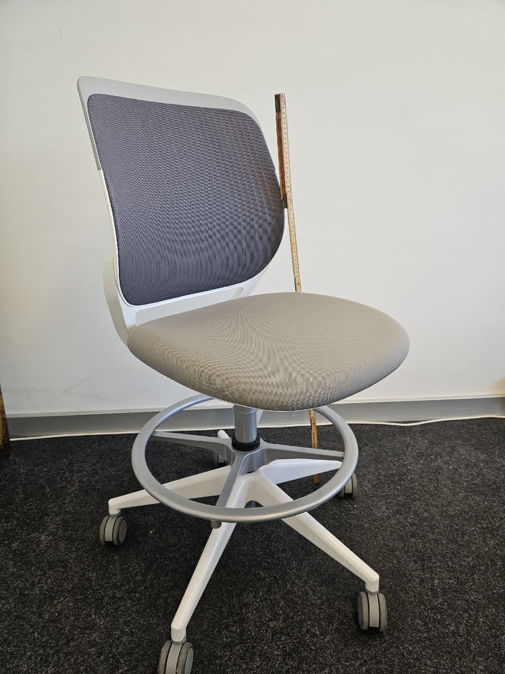 Steelcase Sedie: Konferenzstuhl Steelcase P483 Work 1 – Usato da Winterthur venduto da Dachs28