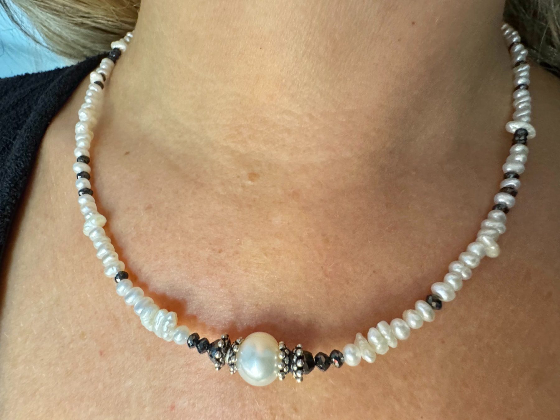 Catenine: Collier 6 ct schwarze Diamanten, echte Perlen, 925 Silber – Nuovo e nell'imballaggio originale da Rüti ZH venduto da HawaiiLove 6