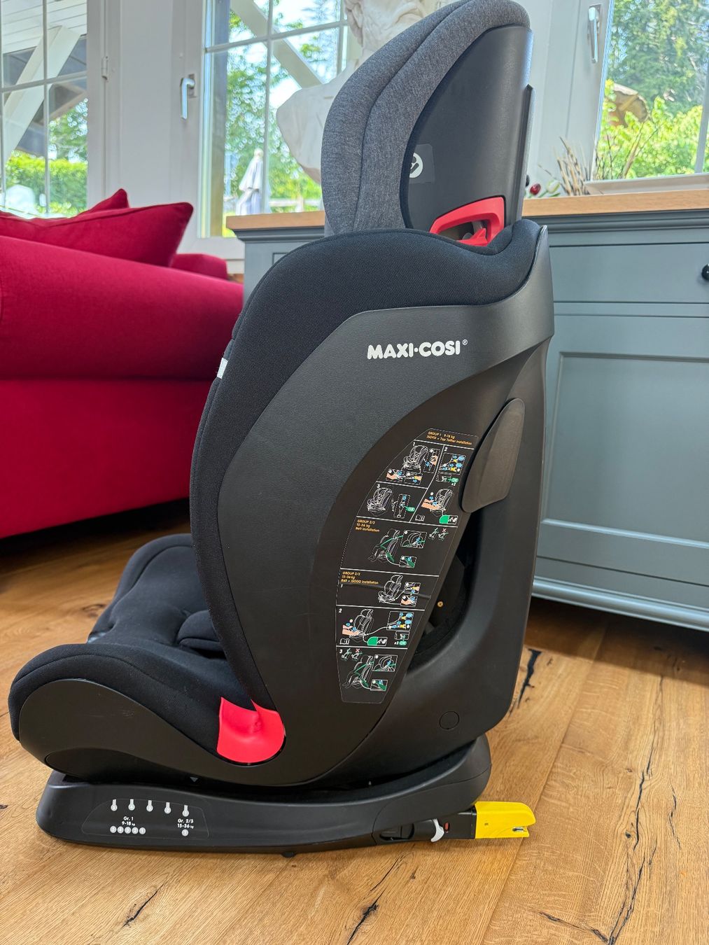 Sièges auto: Abholung ZH/SZ: Kindersitz Maxi cosi, Titan plus I-size 9-36 – D'occasion à Benau par eloanaa 4