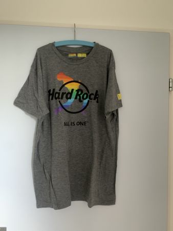 Hard Rock T-Shirt grau Aufdruck All Is One neuwertig