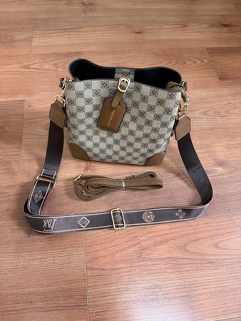 Fashion & Bag Damen Tasche neu braun Schultertasche