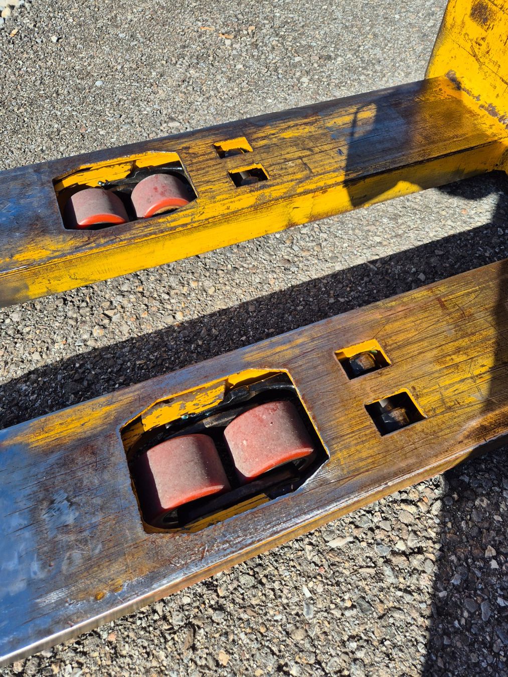 Jungheinrich Carrelli elevatori e a forche: 🚨Jungheinrich Deichselstapler TRIPLEX UND Initialhub❗ – Usato da Steffisburg venduto da Forkliftpower 6
