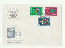 Briefumschlag 3000 Bern 1966 mit Marken und Stempel